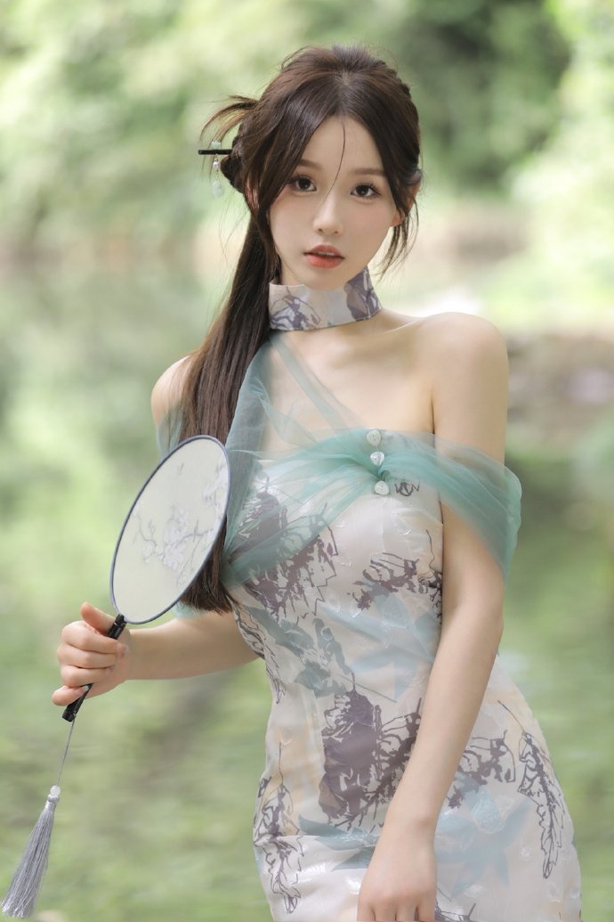 三十而已 封面